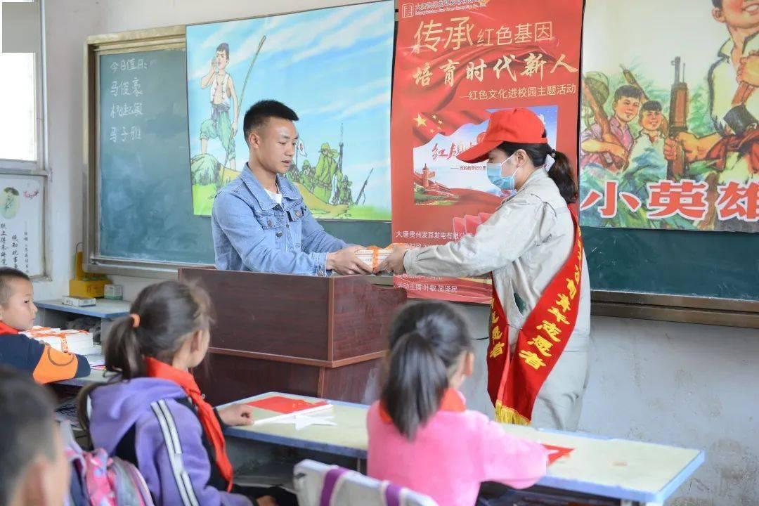 100多名研究生“爆改”云南千年古村！民宿订单已排到几月后……